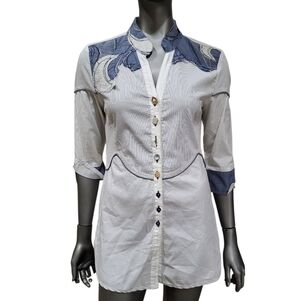 102. Elisa Cavaletti Blue and White Button Down Shirt - Size Medium